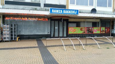 uitvinden Zaailing Uitgebreid Drie winkels dicht op Plein 1953, Slinge en Zijpe – Stichting Vitaal  Pendrecht